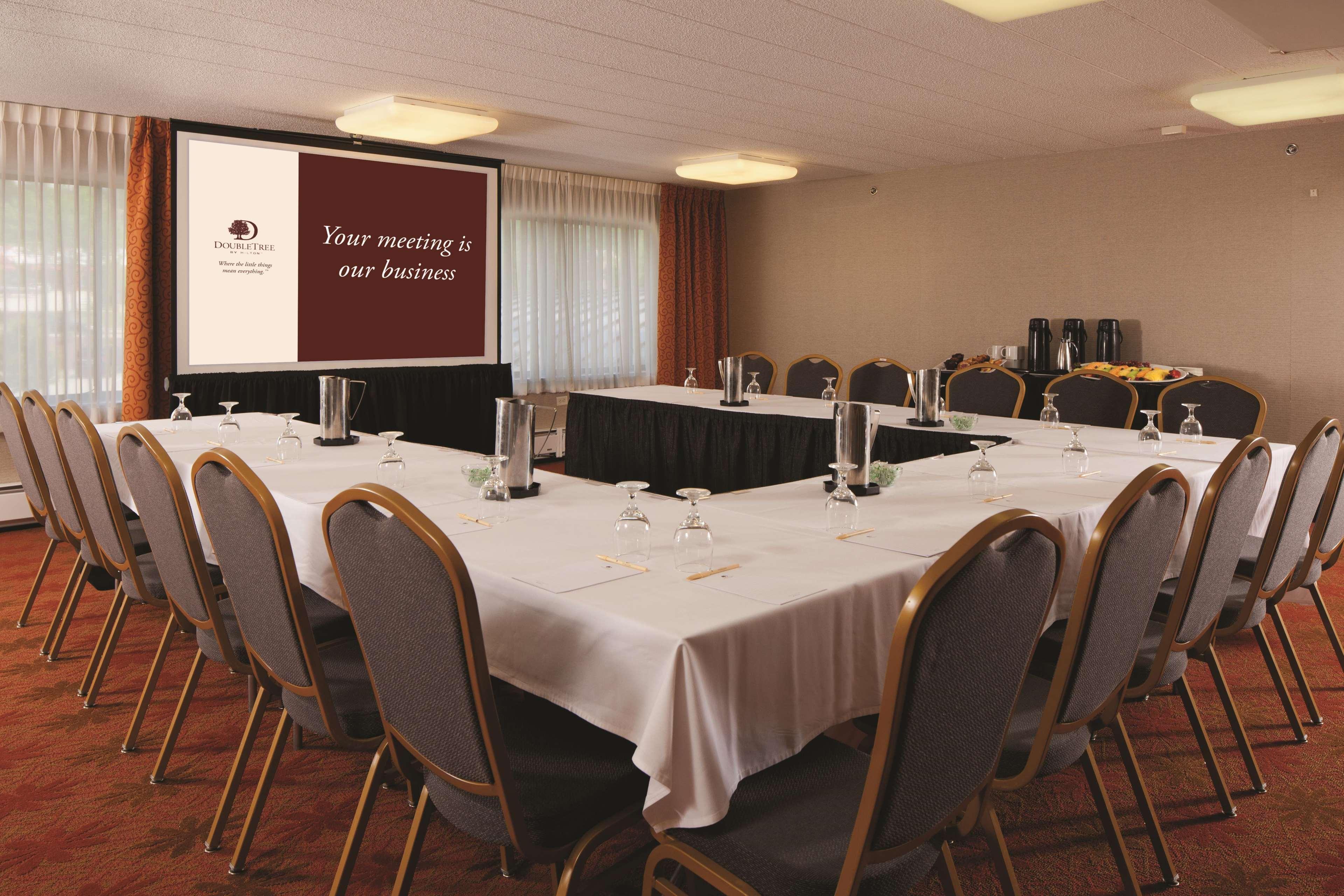 Doubletree By Hilton Pittsburgh Monroeville Convention Center Zewnętrze zdjęcie